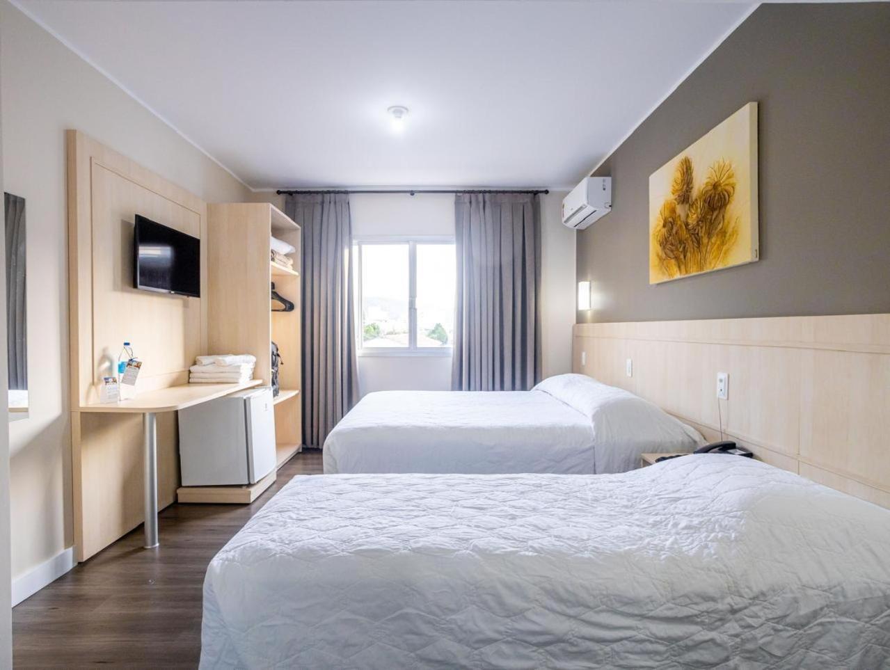 Rosenbrock Hotel Balneario Camboriu